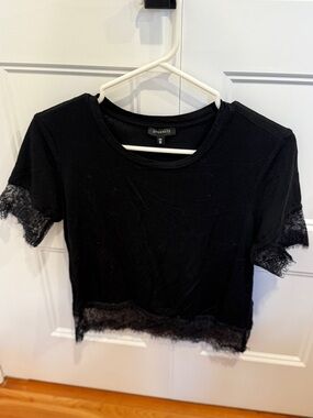 Dynamite Black Cropped Tee with Lace Trim